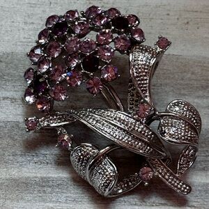 hydrangea rhinestone brooch